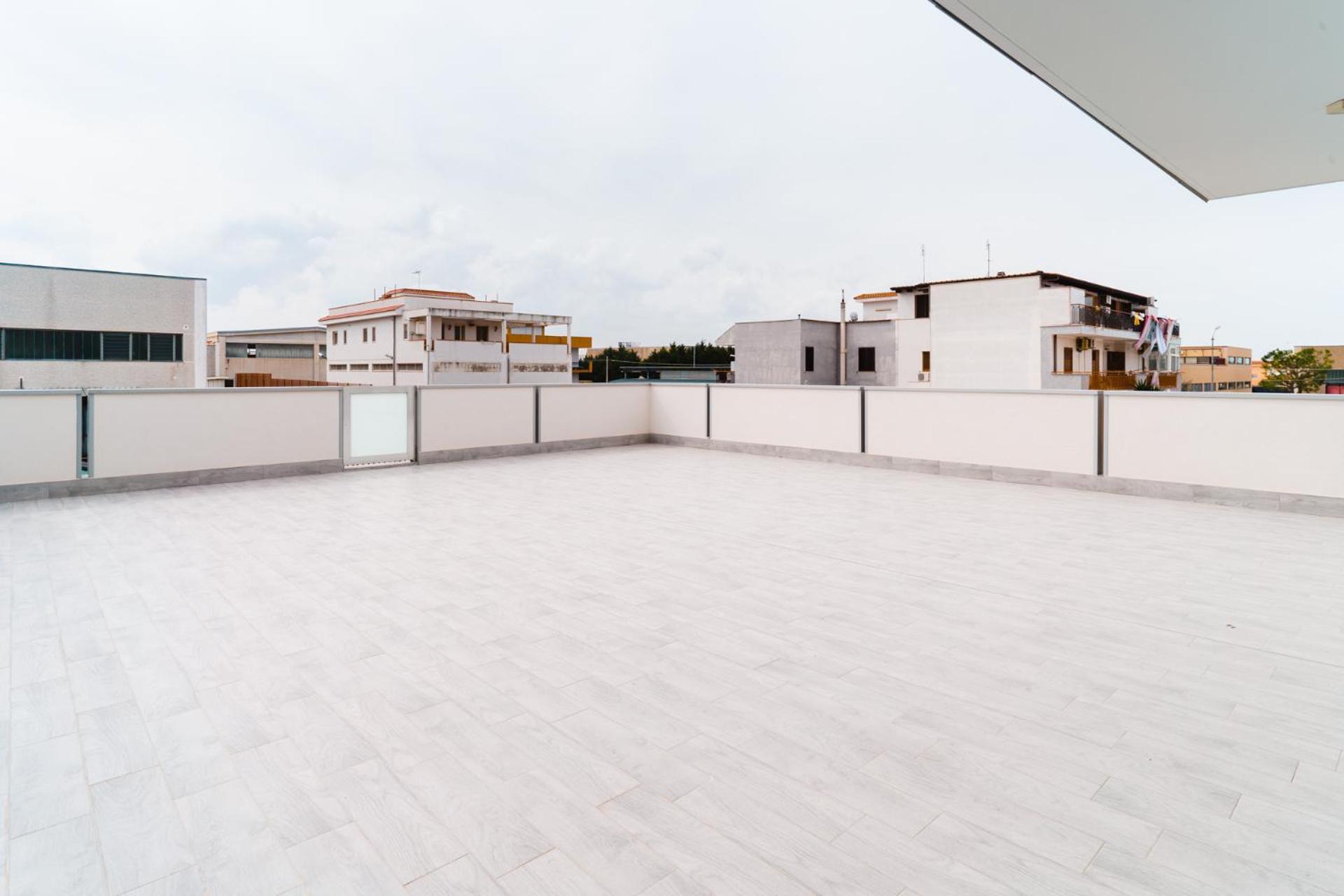 Scaringi Palace B Trani Exterior photo